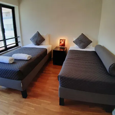 Sweet With Bathroom In Guest house Lisbon